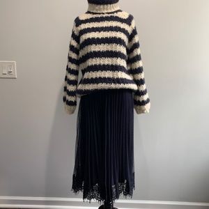 Bonmarche skirt navy Blue lace size 10 pleated Swiss dot Aline Medium M lined